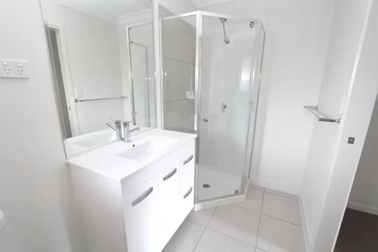 Seventh view of Homely semi-detached listing, 1/10 Tawney Street, Lowood QLD 4311