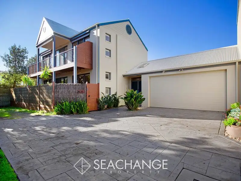 Main view of Homely townhouse listing, 4 Wariba Lane, Mornington VIC 3931