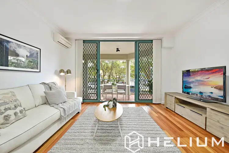 Third view of Homely apartment listing, 2/6 High Street, Mascot NSW 2020