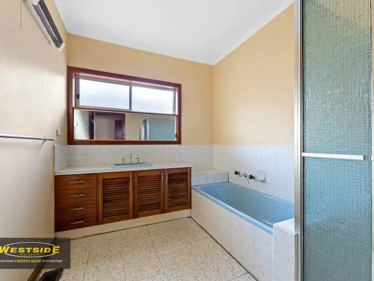 Sixth view of Homely house listing, 8 Andrea Street, St Albans VIC 3021