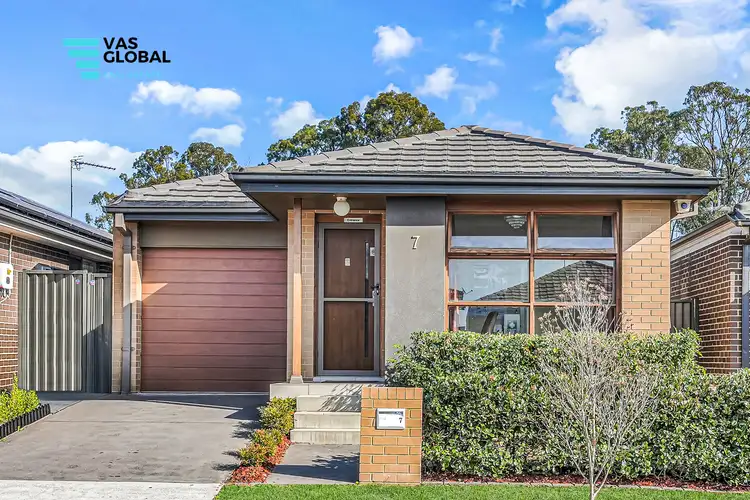 7 Donovan Circuit, Ropes Crossing NSW 2760