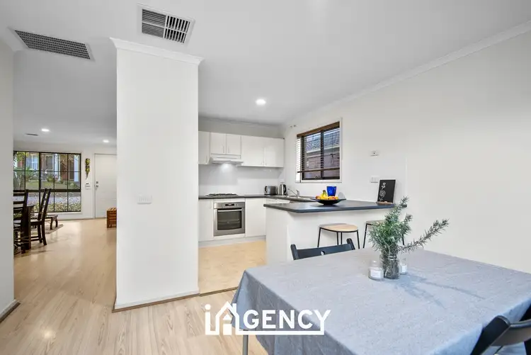 Sixth view of Homely unit listing, 8/5 Piney Ridge, Endeavour Hills VIC 3802