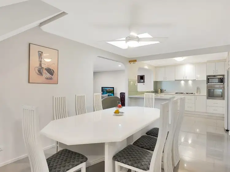 Sixth view of Homely house listing, 8 Taylor Court, Endeavour Hills VIC 3802