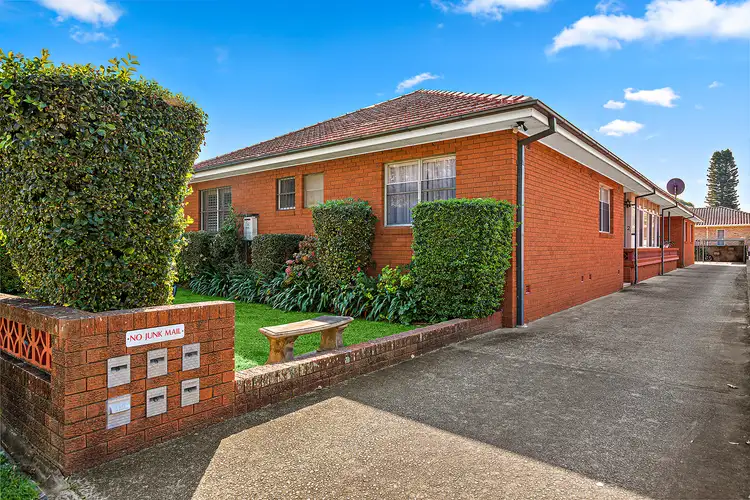 3/2a Moore Street, Gwynneville NSW 2500