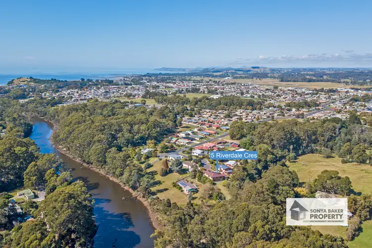 5 Riverdale Crescent, Wynyard TAS 7325
