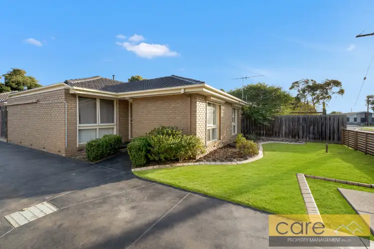 Main view of Homely unit listing, 1/2 Evelyne Avenue, Cranbourne VIC 3977