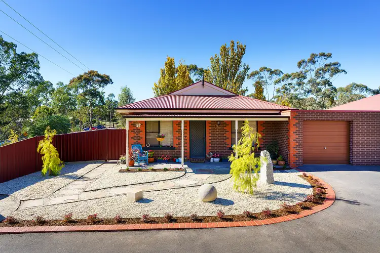 Second view of Homely unit listing, 1/54 Etty Street, Castlemaine VIC 3450