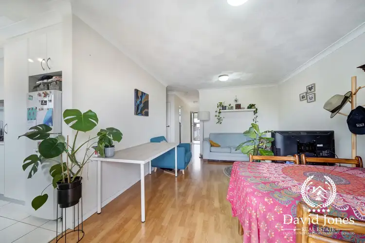 10/92 BOVELLES STREET, Camp Hill QLD 4152