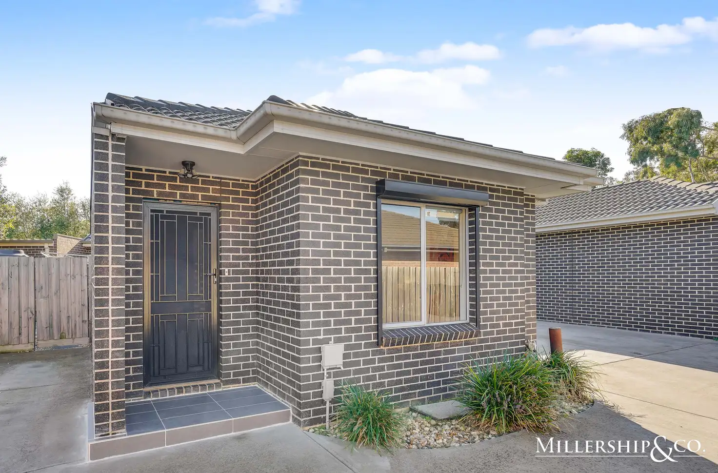 Main view of Homely unit listing, 2/24 Methven Avenue, South Morang VIC 3752