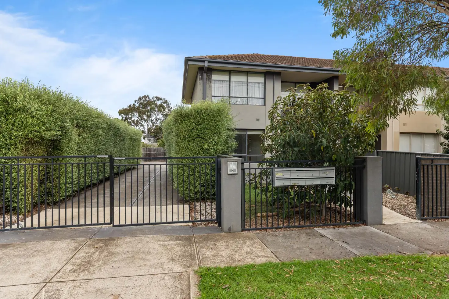 Main view of Homely unit listing, 1/3-5 Hargreaves Crescent, Braybrook VIC 3019