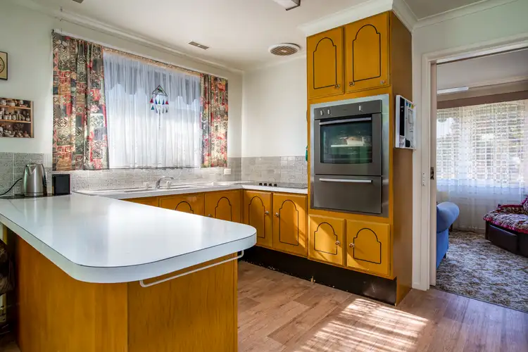 Sixth view of Homely house listing, 19 HOLMES COURT, Wodonga VIC 3690