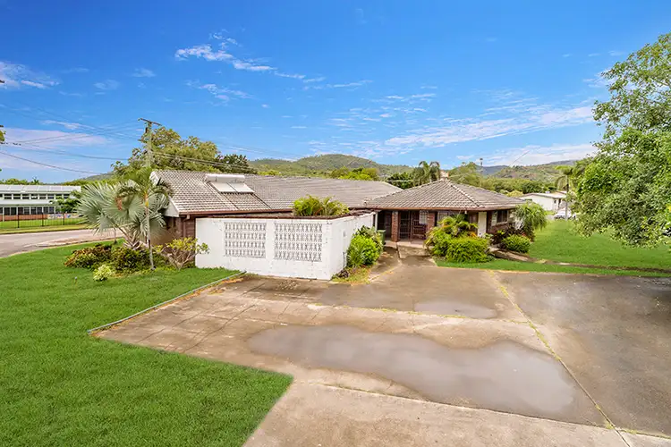 Second view of Homely house listing, 33 EDISON STREET, Wulguru QLD 4811