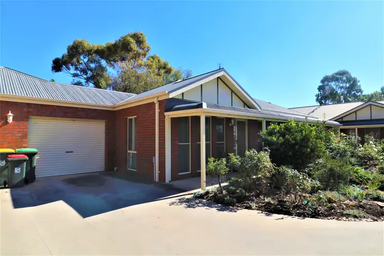Main view of Homely unit listing, 2/83 Wellington Street, Kerang VIC 3579
