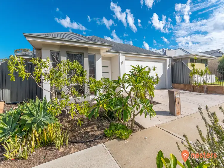 Second view of Homely house listing, 5 Liddard Gardens, Baldivis WA 6171