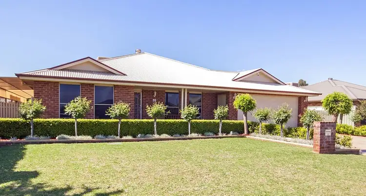 20 Savoy Place, Dubbo NSW 2830