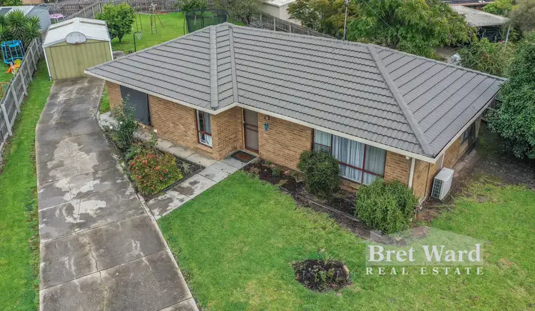 Third view of Homely house listing, 3 Arco Court, Bairnsdale VIC 3875