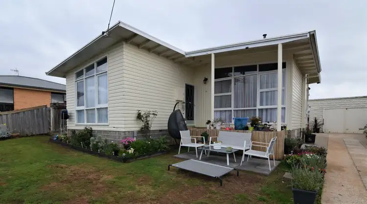 14 Mark Street, Hillcrest TAS 7320