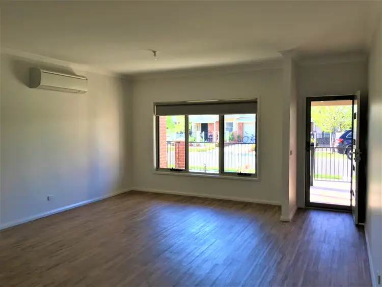 Third view of Homely townhouse listing, 7B Rundle Street, Wodonga VIC 3690