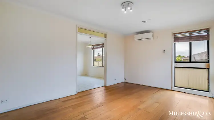 Fifth view of Homely house listing, 8 Allan Avenue, South Morang VIC 3752
