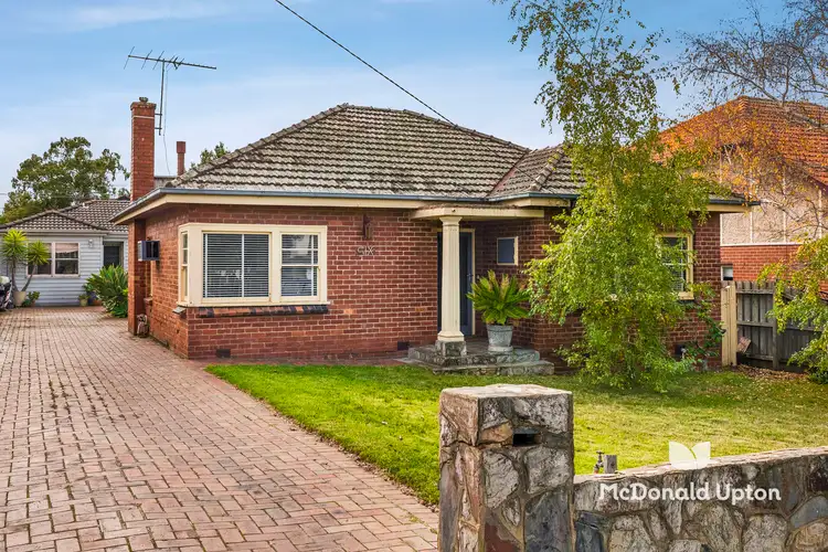 6 Orr Street, Strathmore VIC 3041