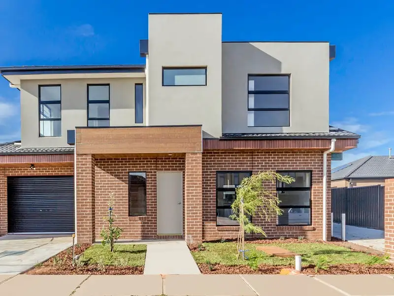 Main view of Homely townhouse listing, 1/11 Navy St, Tarneit VIC 3029