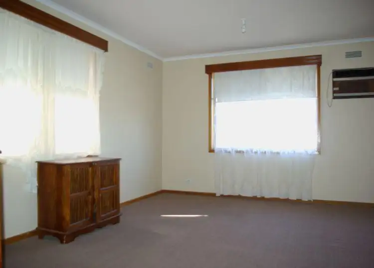 Sixth view of Homely house listing, 8 Bennett Street, Sunshine West VIC 3020