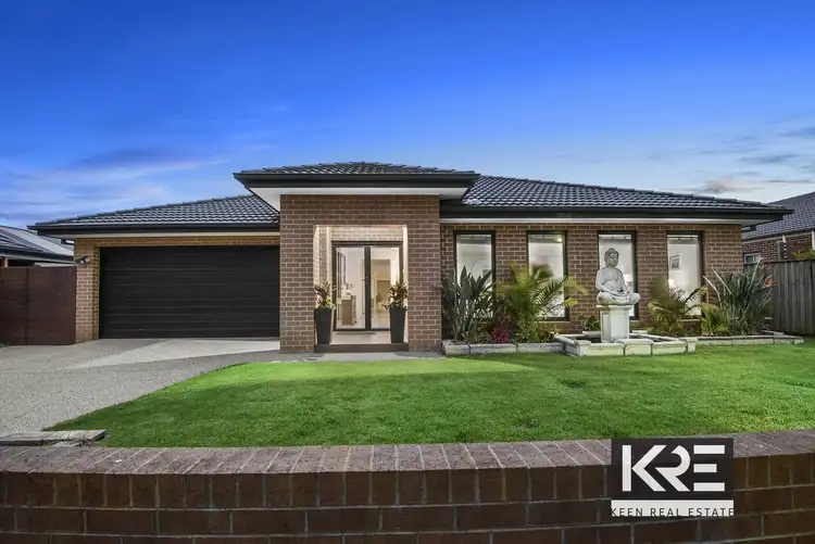 9 Vane Street, Cranbourne East VIC 3977