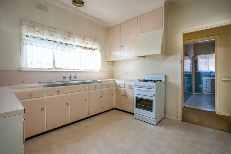 Fifth view of Homely house listing, 26 HUON STREET, Wodonga VIC 3690