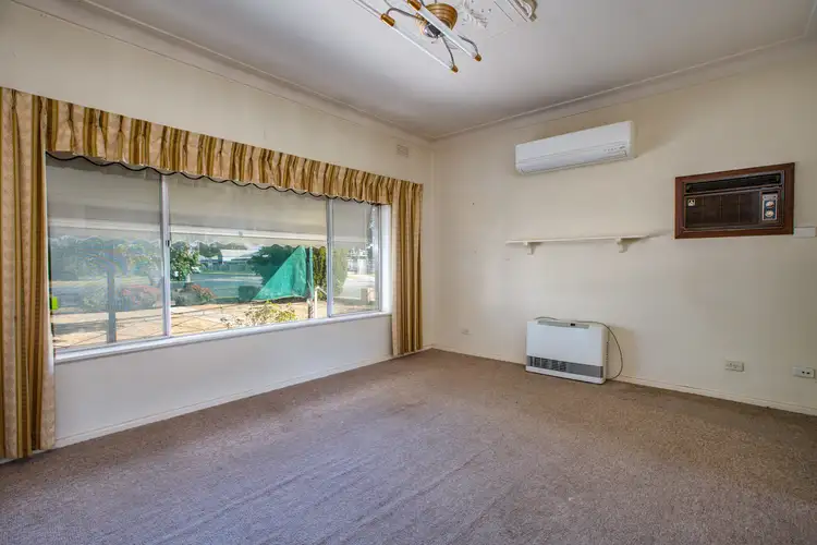 Seventh view of Homely house listing, 26 HUON STREET, Wodonga VIC 3690