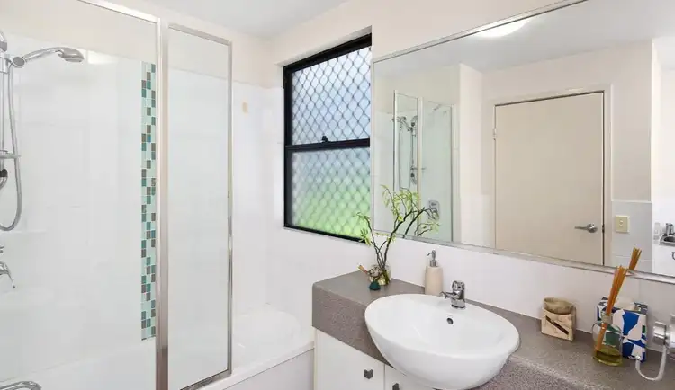 Fifth view of Homely unit listing, 2/11 Wolseley Street, Clayfield QLD 4011