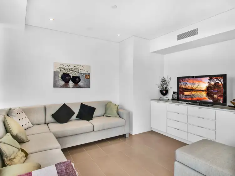 Fifth view of Homely apartment listing, 1005/1 Douglas Street, Coolangatta QLD 4225
