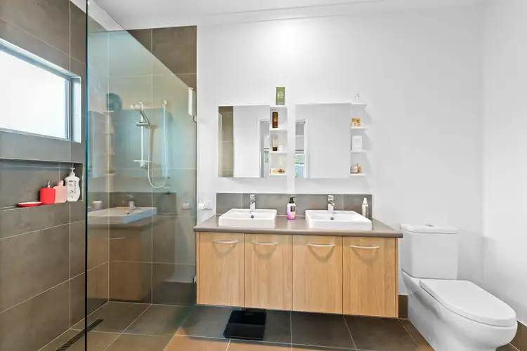 Fifth view of Homely unit listing, 2/7 Ridge Road, Maroochydore QLD 4558