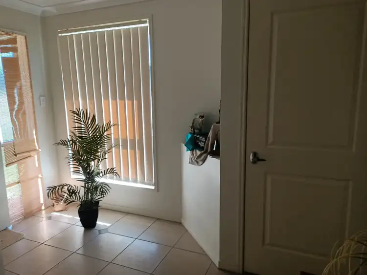 Seventh view of Homely semi-detached listing, 3 Ronayne Circle, One Mile QLD 4305