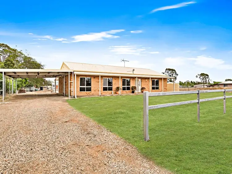 38 Railway Street, Cambooya QLD 4358