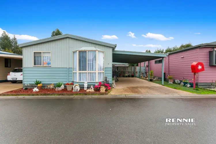 5 Greenacres/5353 Princes Highway, Traralgon VIC 3844