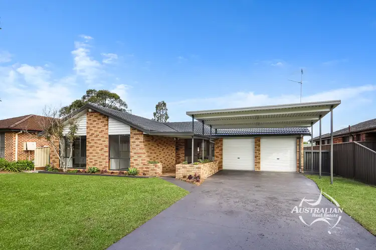 16 Eucumbene Place, St Clair NSW 2759