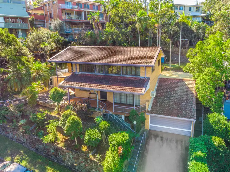 12 Cluden Street, Holland Park West QLD 4121
