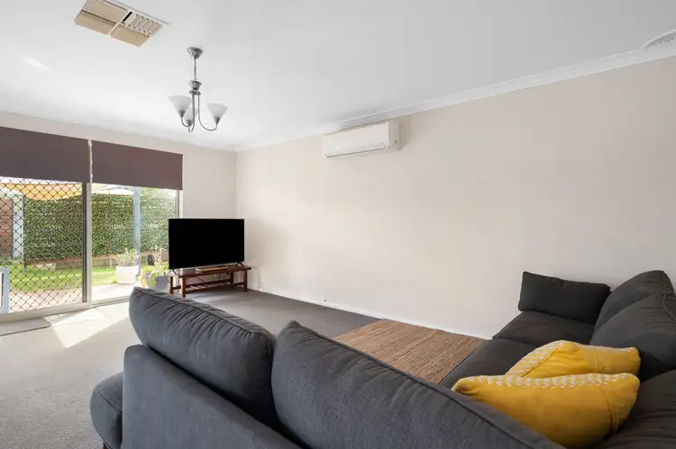 Sixth view of Homely unit listing, 2/4 Nepean Grove, Hannans WA 6430