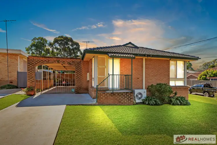 77 Gascoigne Street, Kingswood NSW 2747