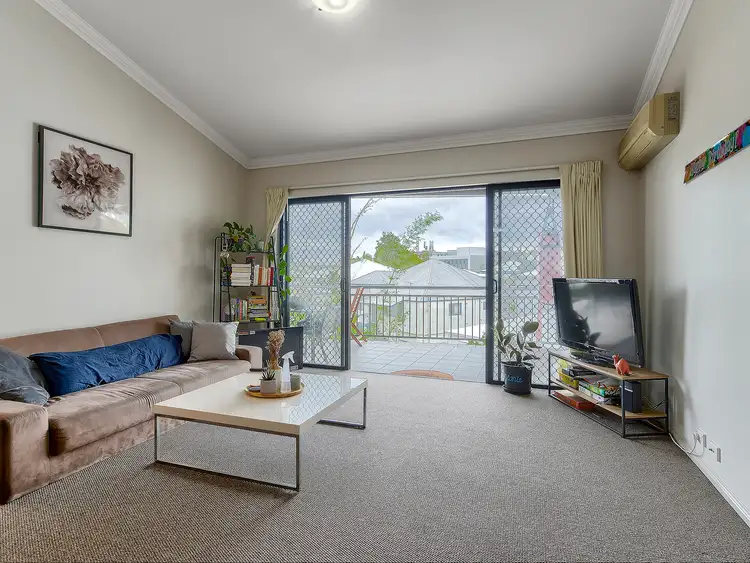 Third view of Homely apartment listing, 18/30 Mollison Street, South Brisbane QLD 4101