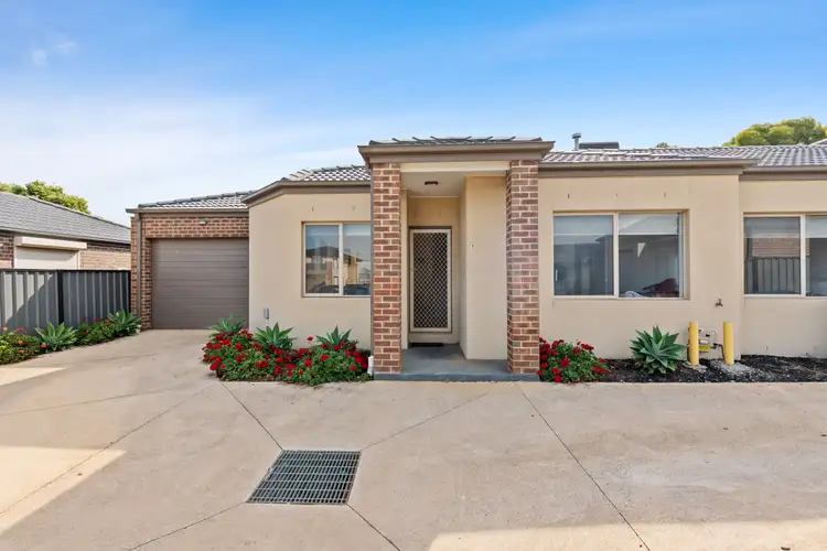 Main view of Homely unit listing, 1/7 Adrian Circuit, Tarneit VIC 3029