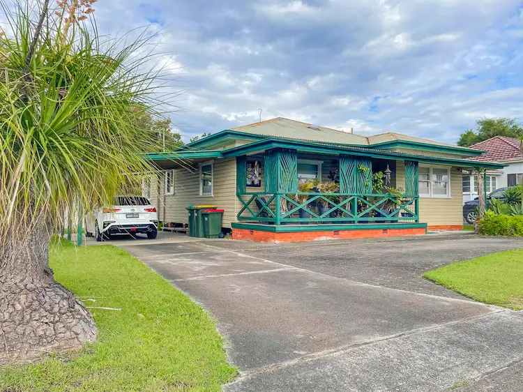 58 CHATHAM AVENUE, Taree NSW 2430