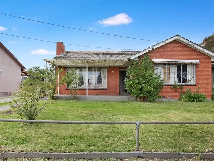 204 Blair Street, Dallas VIC 3047