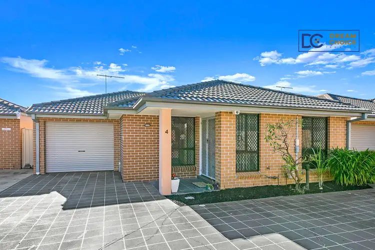 4/15-17 Tungarra Road Girraween NSW 2145