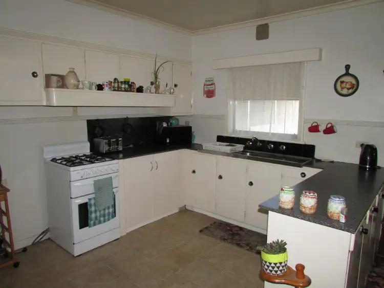 Fifth view of Homely house listing, 5 Kelsall Street, Warracknabeal VIC 3393