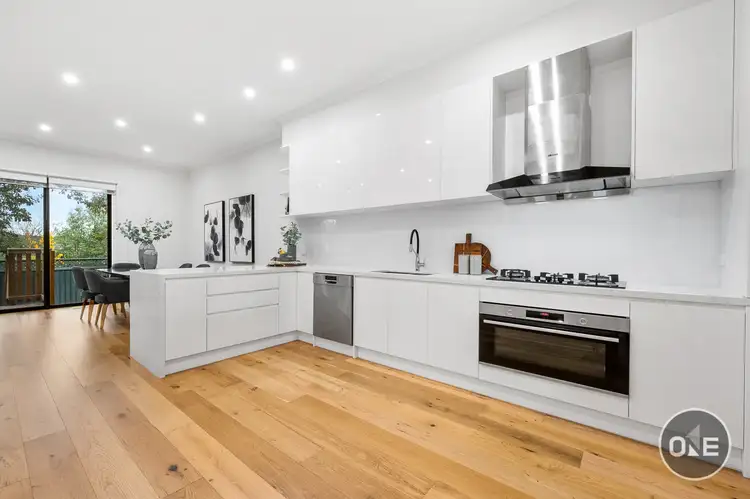 Fifth view of Homely house listing, 137 Woodhouse Grove, Box Hill North VIC 3129