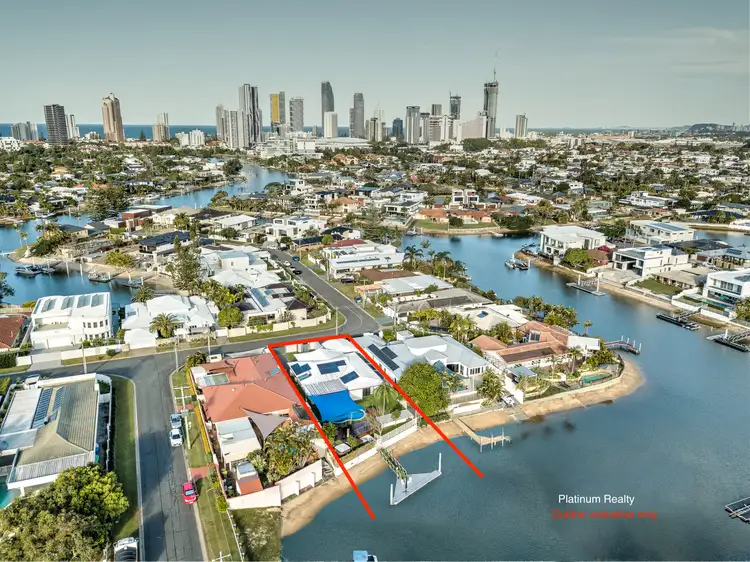 33 Beverley Crescent, Broadbeach Waters QLD 4218