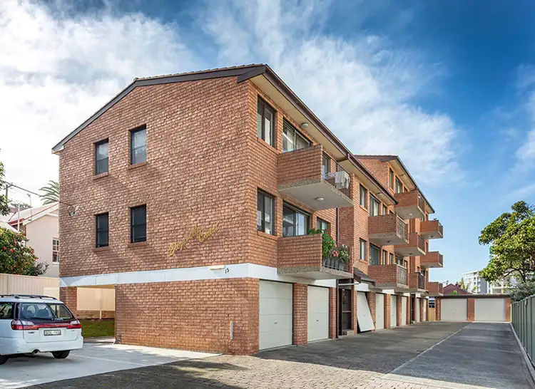 Main view of Homely apartment listing, 3/15 Kembla Street, Wollongong NSW 2500