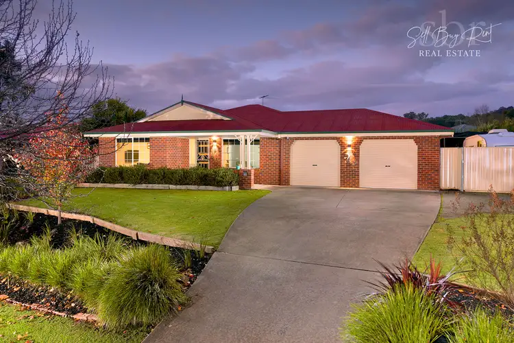 Main view of Homely house listing, 8 MEMORIAL DRIVE, Wodonga VIC 3690