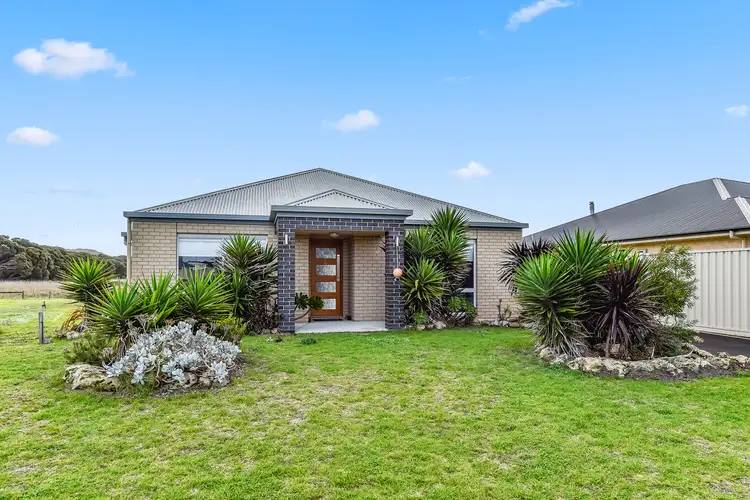 15 Linnell Drive, Beachport SA 5280